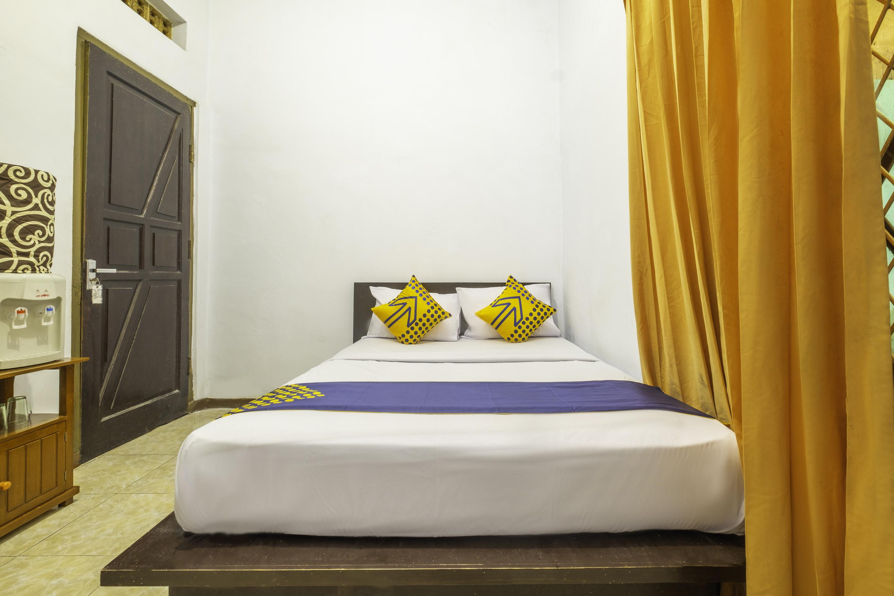 Spot On 2395 Hotel Aden 2 Syariah Тасикмалая Екстериор снимка